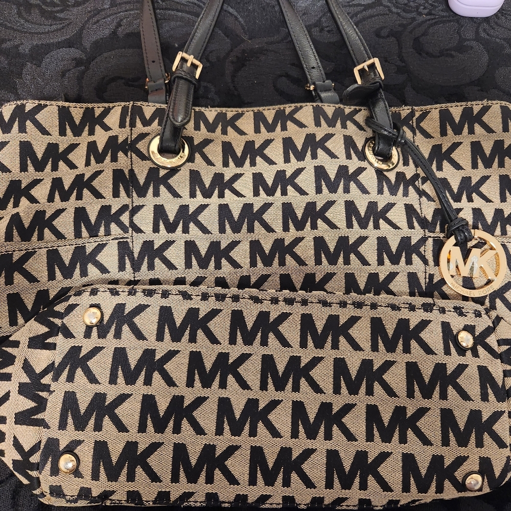 Mk preloved bag